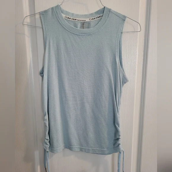 Calvin Klein Performance Tank - Picture 1 of 4